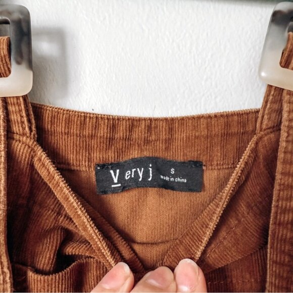 Very J Brown Cotton Corduroy Overalls Size Small - Picture 6 of 10